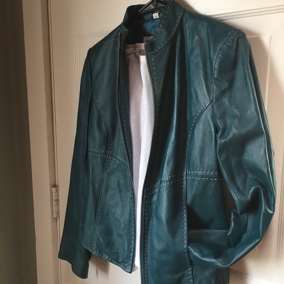 Pamela McCoy Jackets & Blazers - Gorgeous Turquoise PAMELA MCCOY Leather Jacket 🌟